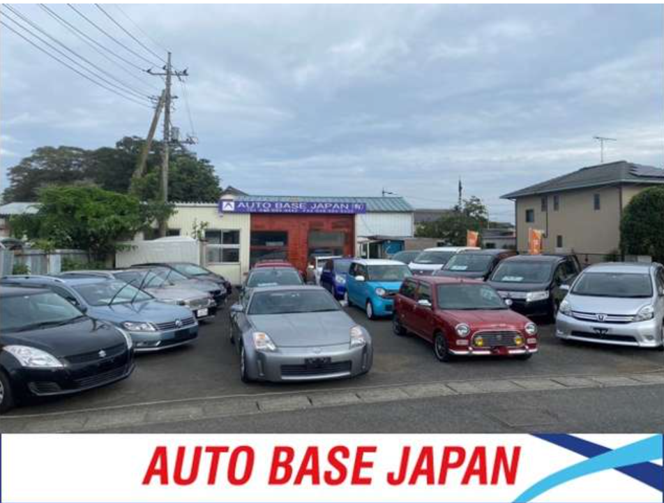 AUTO BASE JAPAN店舗正面